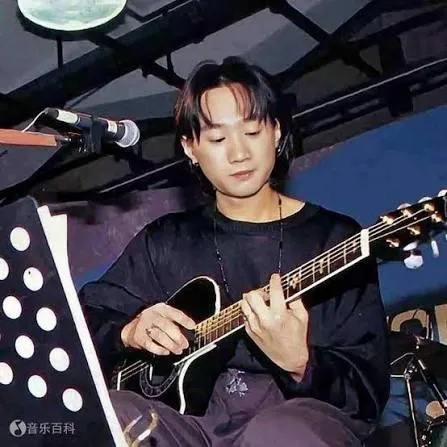 毁坏黄家驹墓碑案今日宣判