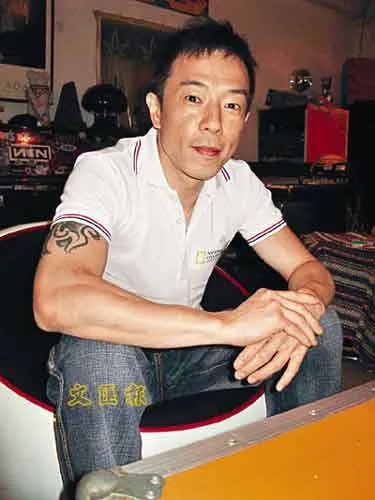 黄贯中婉拒义演甘赴灾区做义工 坚信"人定胜天"