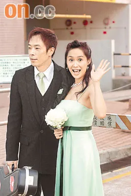 黄贯中向朱茵许下婚姻承诺：我绝对会娶她