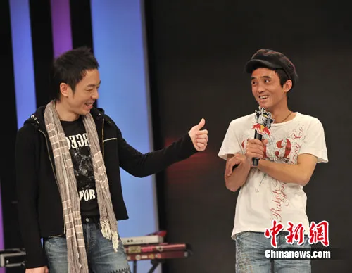 摇滚新军期待向世界发声 黄贯中沈黎晖打造最强音