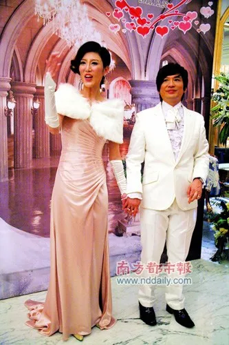 叶世荣与模特女友完婚 新娘年轻22岁身高179厘米