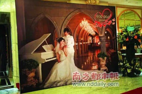 叶世荣与模特女友完婚新娘年轻22岁身高179厘米（2）