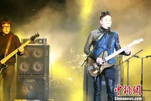 黄贯中获湖南小年夜春晚邀请 疑为"我是歌手"预热