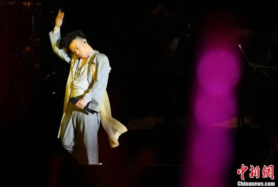 陈奕迅不敢去"我是歌手"：连黄贯中都被淘汰了