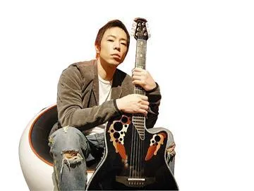 曝黄贯中父亲早已中风 “弑父论”被指炒作