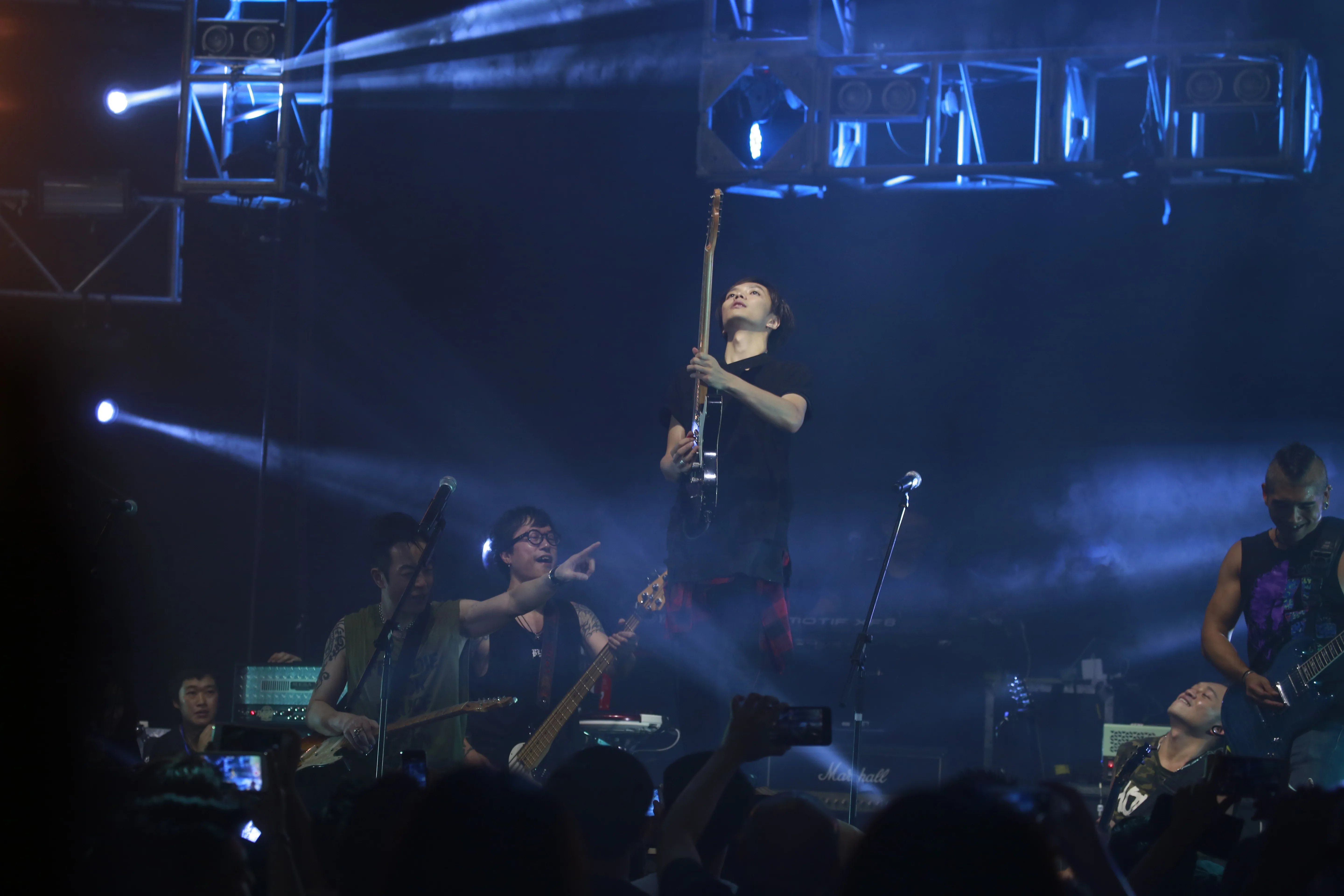 Kolor開騷盧巧音玩埋一份 黃貫中：睇完今晚唔使睇Metallica！