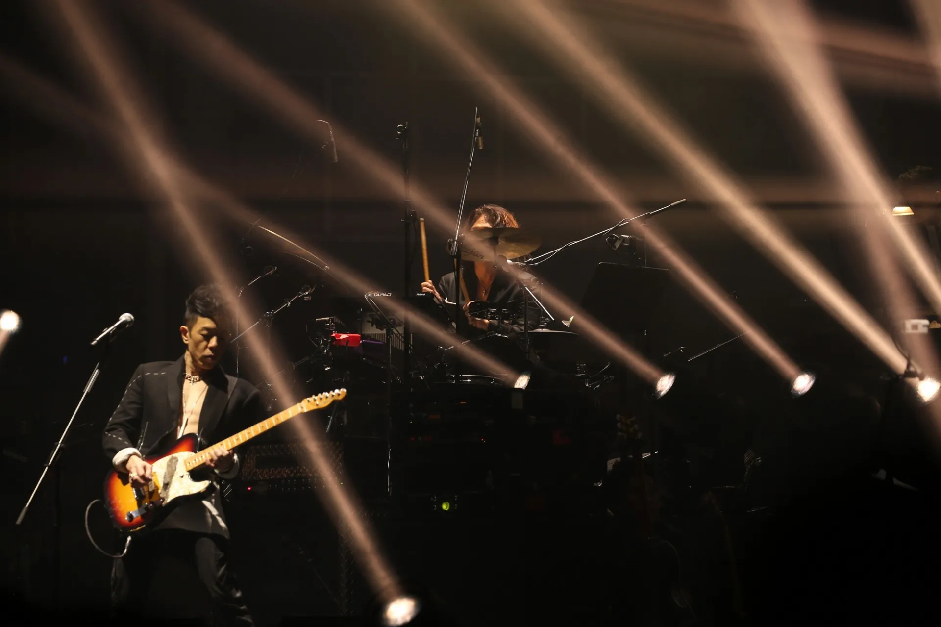 《搖滾大俠奏》尾場Rock爆紅館 恭碩良單立文「因鹹濕結緣」？