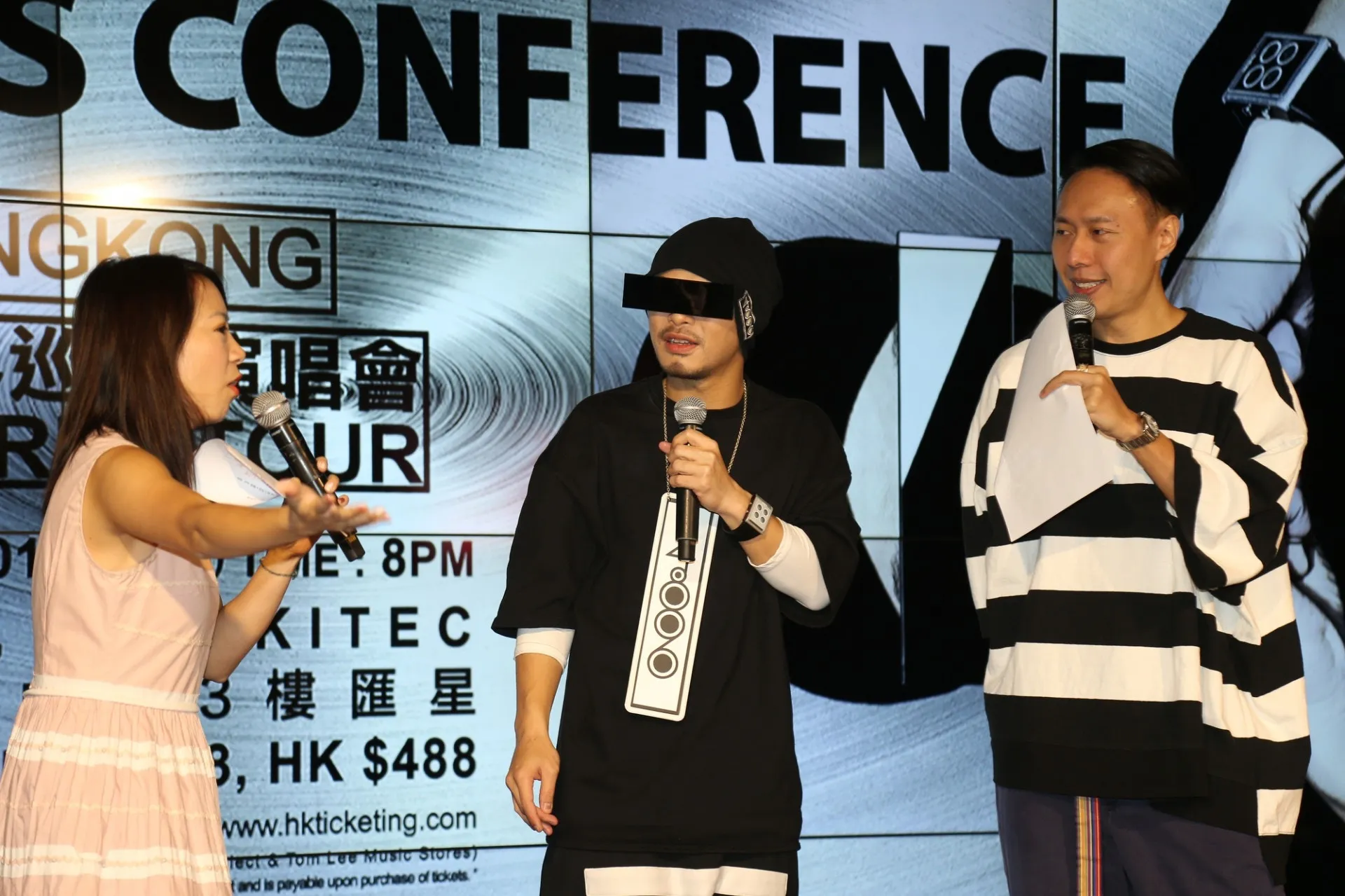 馬來西亞歌手黃明志事隔三年再次來港，為11月的個人演唱會香港站舉行記者會。（黃國立攝）