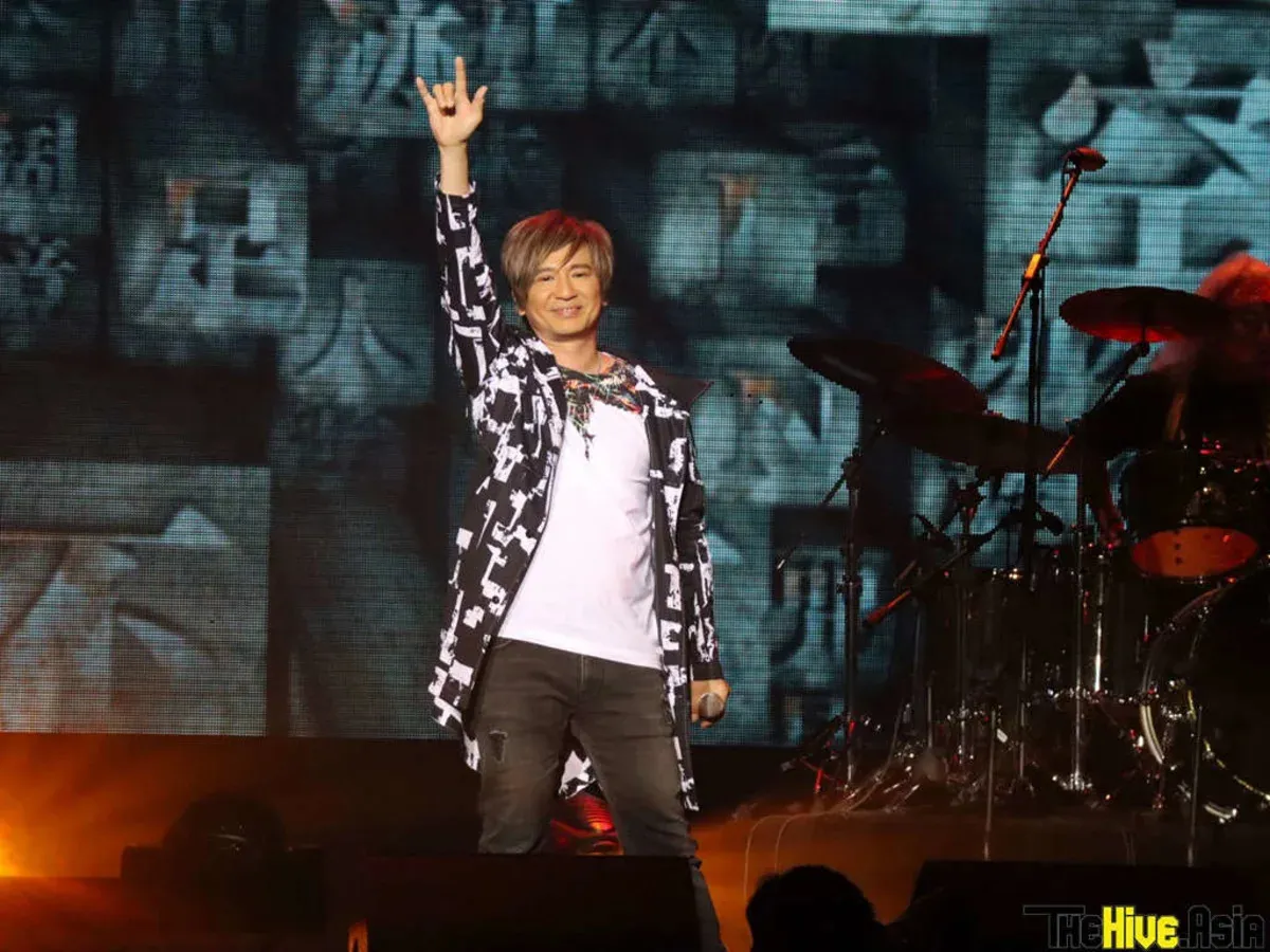 HK rock legends Wing & Paul bring on Beyond nostalgia at Genting concert