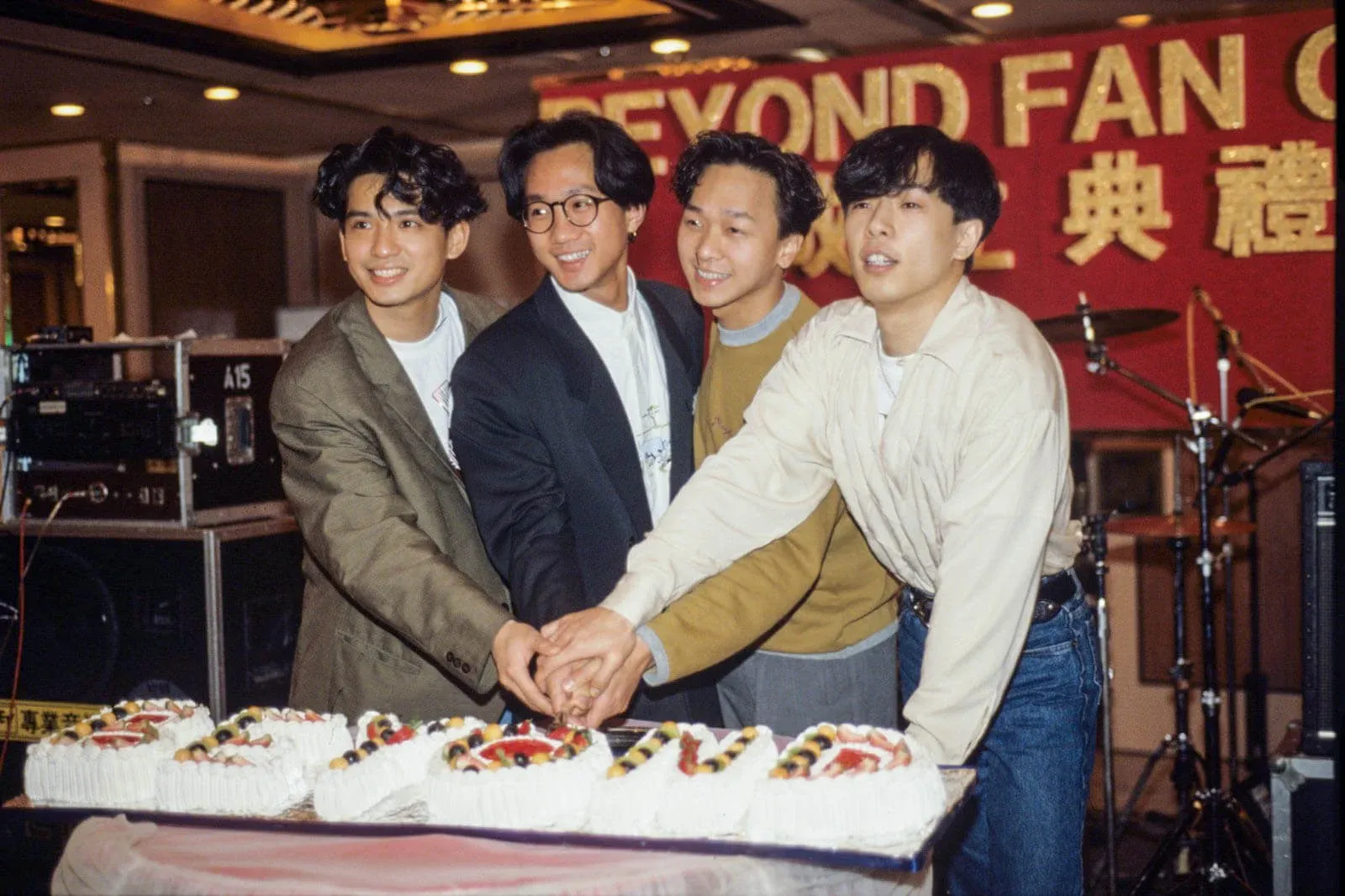 黃家駒58歲冥壽 Beyond三子發文緬懷