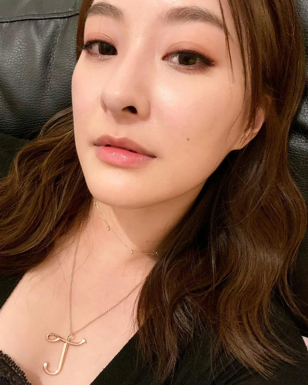 度假。（IG@missjni）