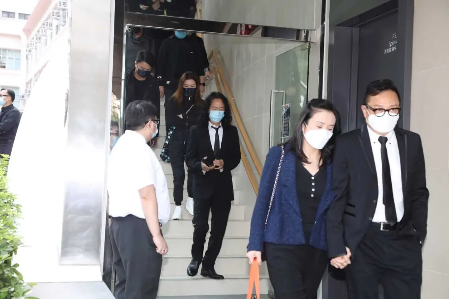 唐奕聰安息禮｜太極五子扶靈心情未平伏 樂隊演唱會預留Gary位置