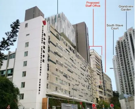 新加坡國際學校(幼稚園及小學部)校舍位於香港仔南朗山道23號。（城規會文件）