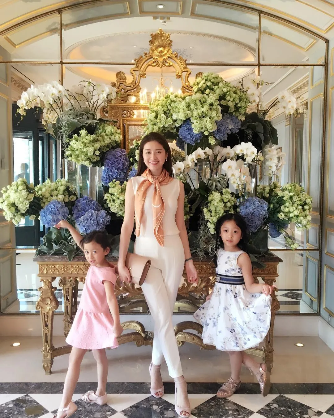 徐淑敏婚後搖身一變成貴婦。（IG@sukichui_wee）
