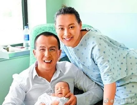李澤楷同舊愛梁洛施（Isabella）育有3名兒子，最後仍沒有嫁入豪門 (富二代挖掘機@微博)