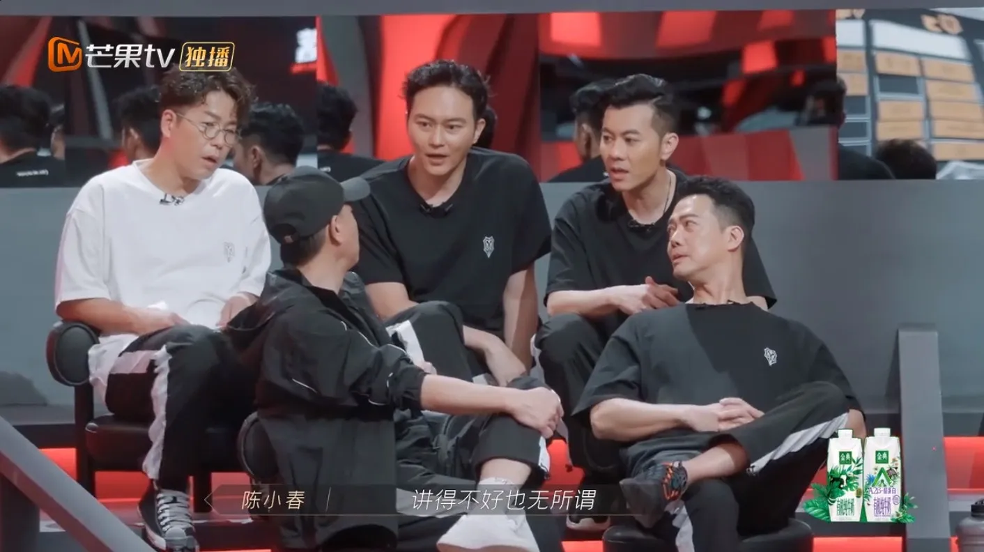 嘗試講國語。（視頻截圖）