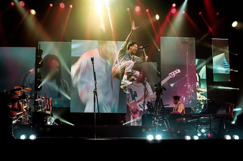 Supper Moment held a concert recently at Star Hall in Hong Kong in June. Photo: @suppermoment/Instagram