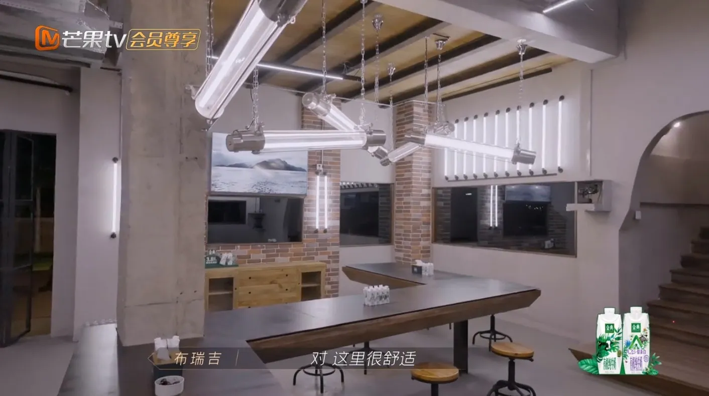 超寬敞。（視頻截圖）