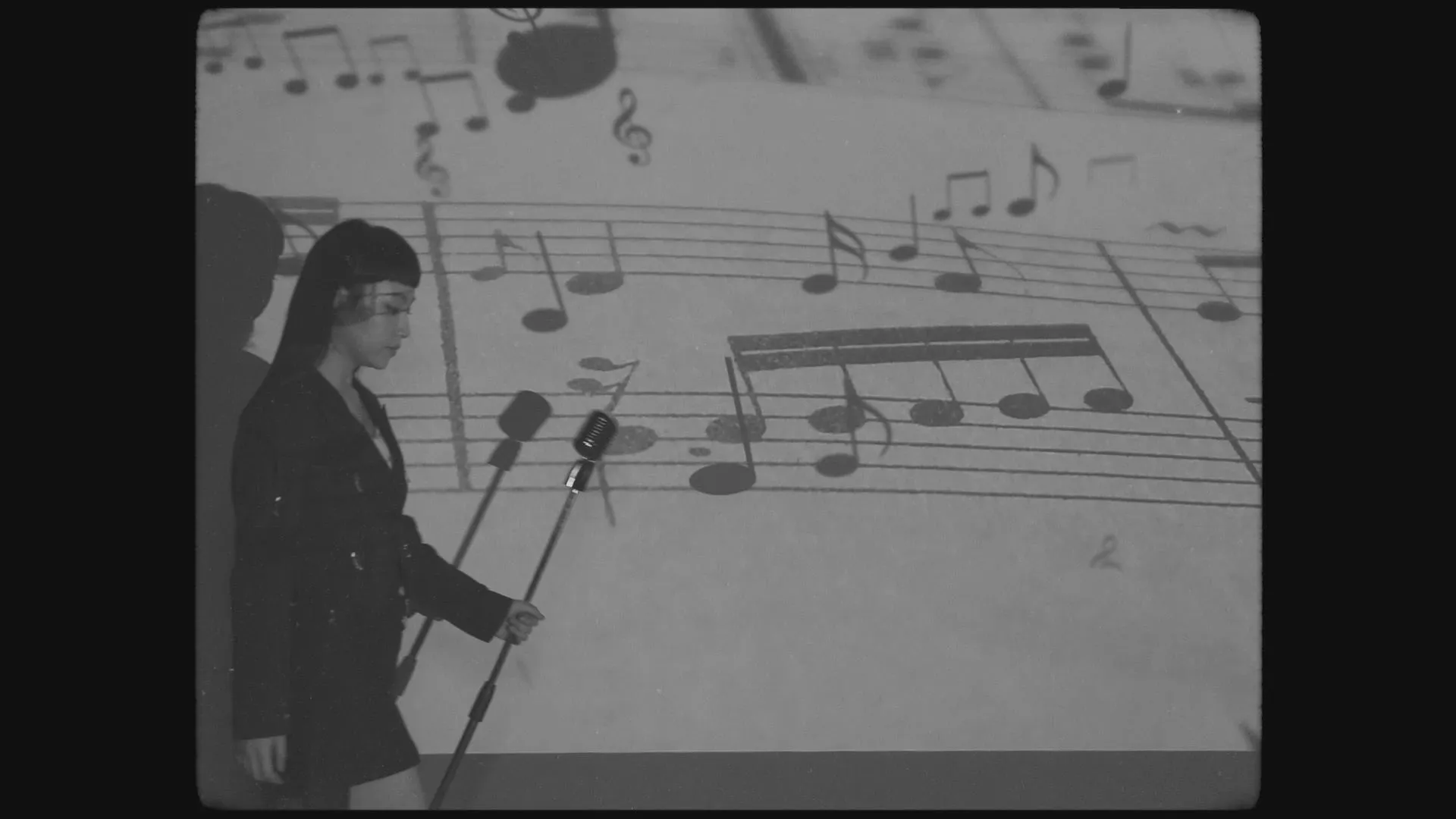 炎明熹：音樂，係我送畀大家嘅見面禮。