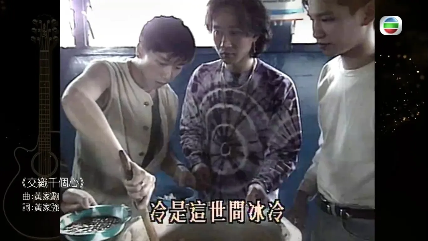 家駒生前熱心公益，更到非洲探訪。（節目畫面）