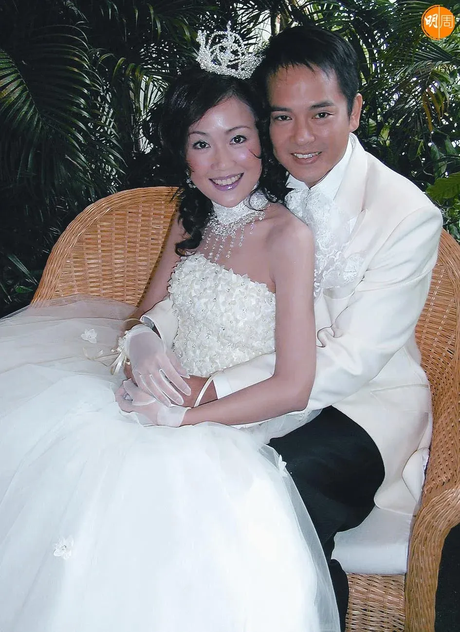 當年今周｜梁小冰陳嘉輝結婚｜2000年3月4日