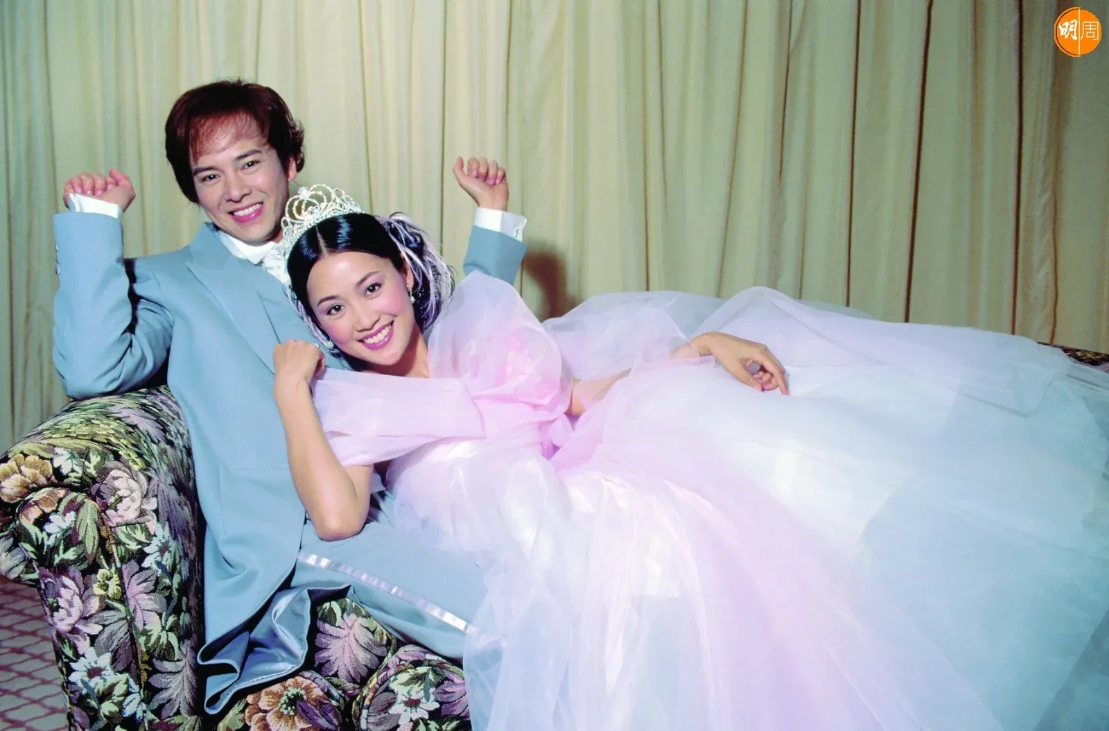 當年今周｜梁小冰陳嘉輝結婚｜2000年3月4日