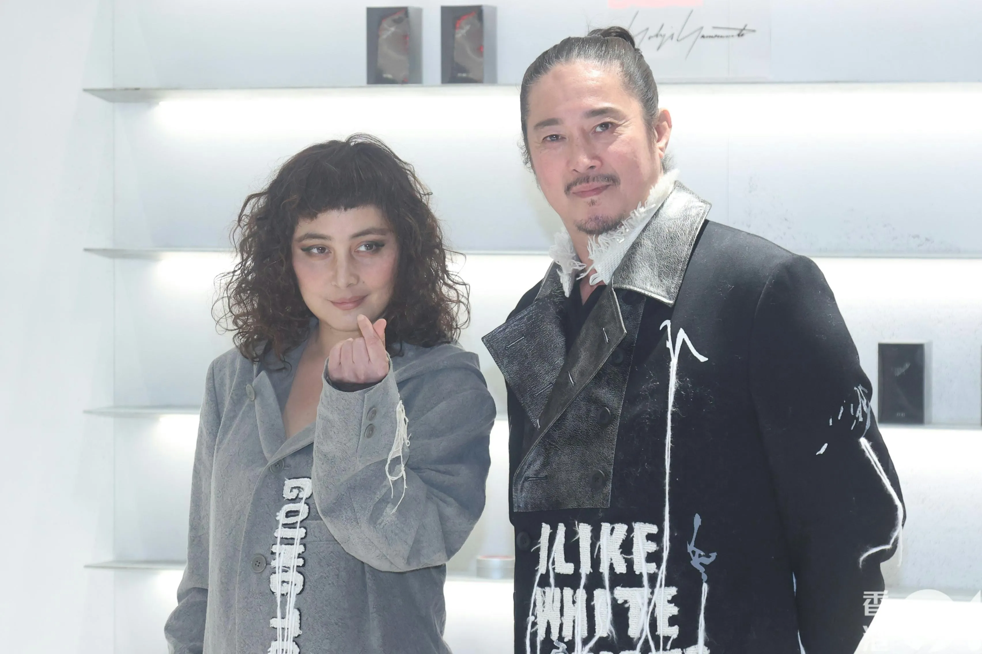 何超儀和老公陳子聰現身尖沙咀出席品牌活動。（梁碧玲攝）