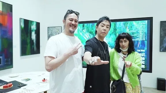 何超與阿Paul黃貫中亦師亦友，友誼跨越20年。（何超IG圖片）