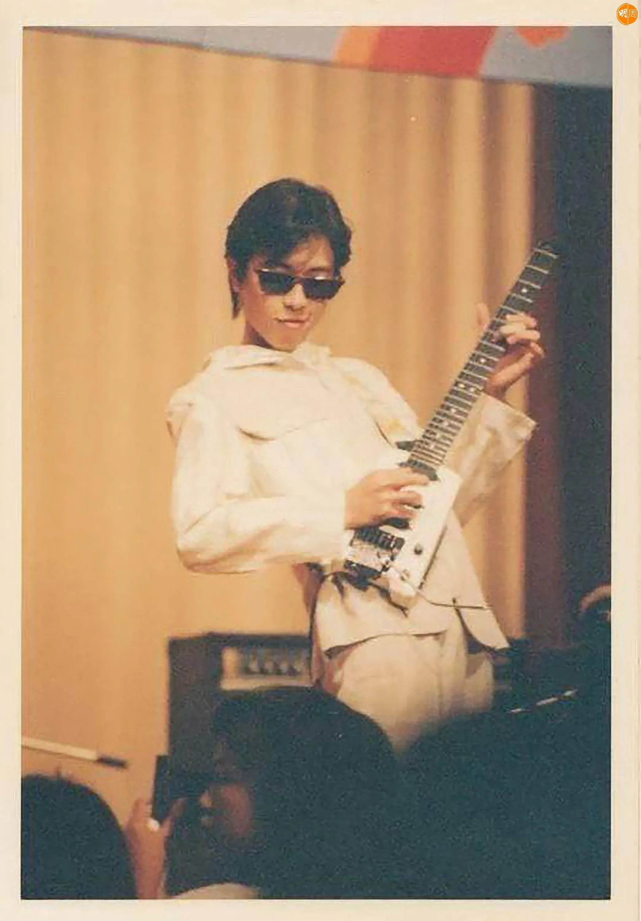 Nowhere Boys旺角開Mini Live Ken親述幫黃貫中尋回消失30年結他